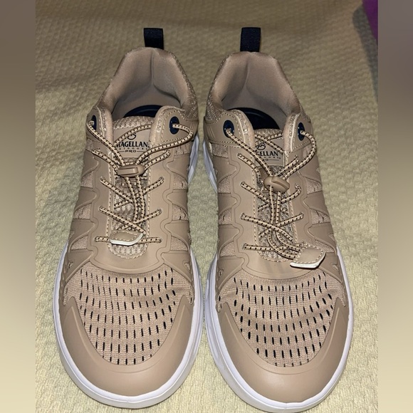 Magellan Outdoors Pro Boating Shoes - Picture 4 of 5